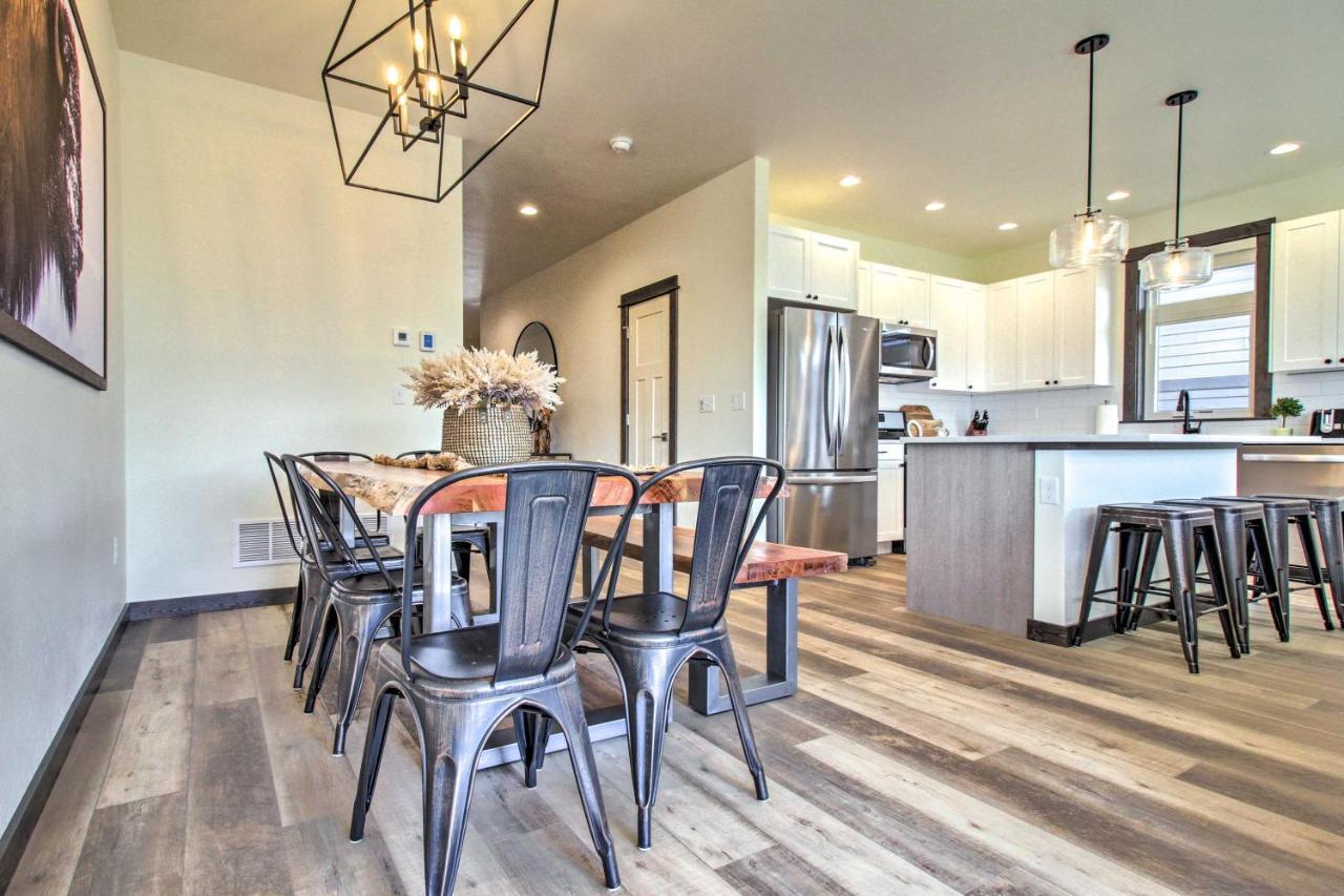 Modern Bozeman Family Townhome With Hot Tub! 외부 사진