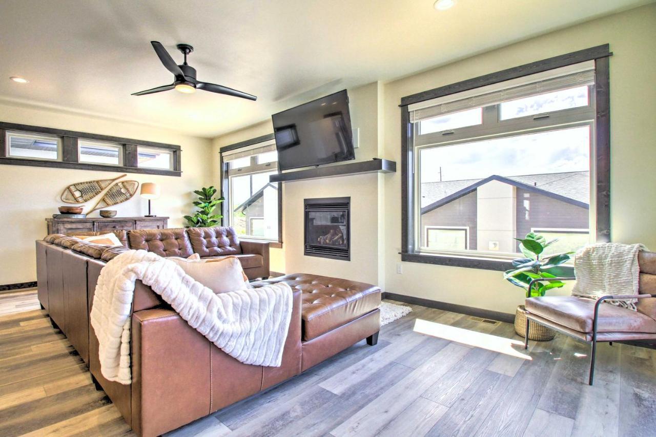 Modern Bozeman Family Townhome With Hot Tub! 외부 사진